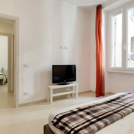 Iflat Lovely And Bright 2 Bed Flat Near Termini โรม ภายนอก รูปภาพ