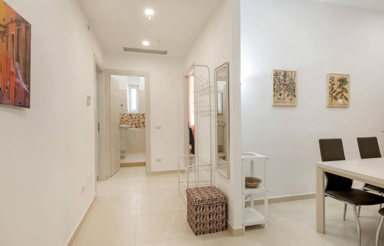 Iflat Lovely And Bright 2 Bed Flat Near Termini โรม ภายนอก รูปภาพ